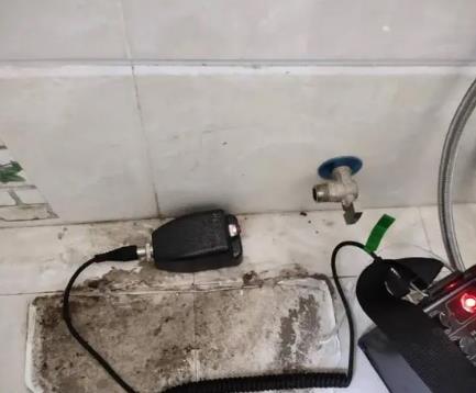澄城屋顶漏水维修公司分享下卫生间漏水的危害及解决方法